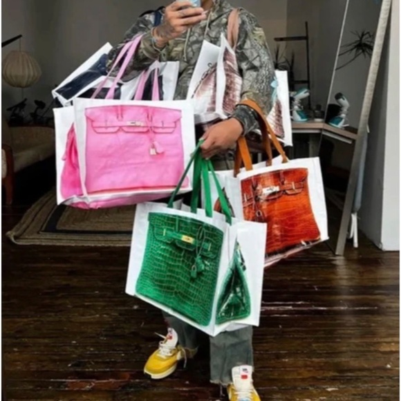 Grocery Bag made from Recycled Plastic Bottles with Novelty Bag Print Hot Pink - Picture 1 of 8